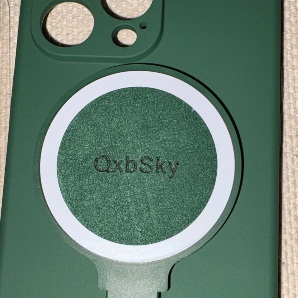 💚🆕💚 QxbSky Green Phone Case With MagSafe Suction Holder and Screen Protector